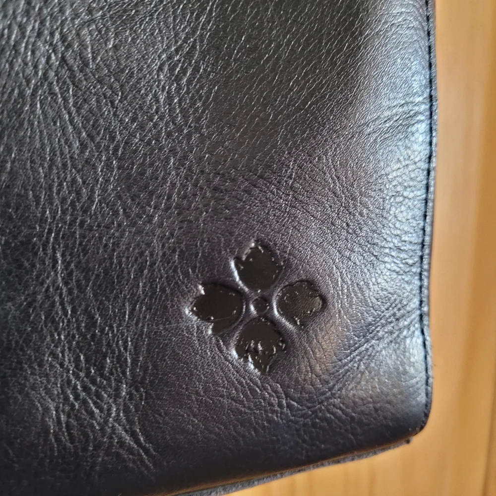 Fossil Mini LeatherTravel Crossbody Bag